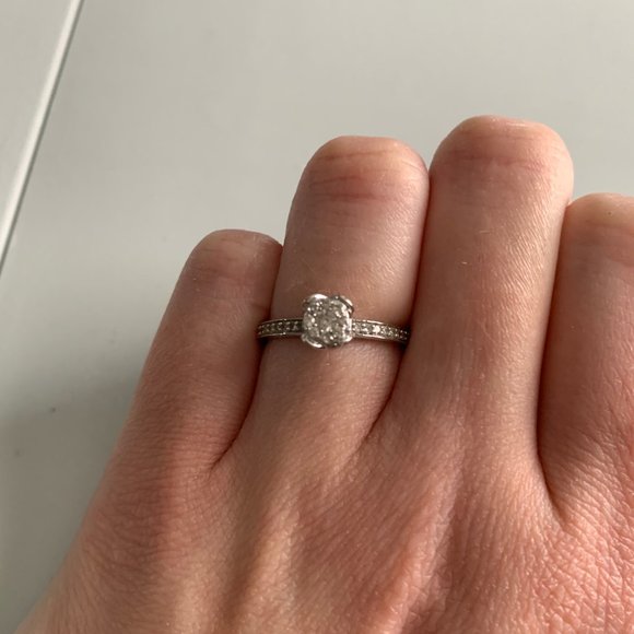 Ring - Picture 2 of 2